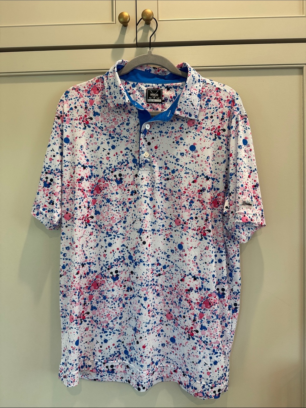 Men's Splatter-Print Polo in White with Blue & Pink - Performance Style